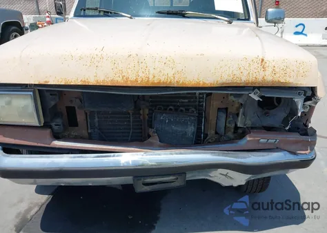1990 Ford F250 from USA, damaged, VIN 1FTHX25G1LKB15229